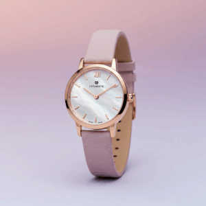 ساعة نسائية أنيقة 👗⌚